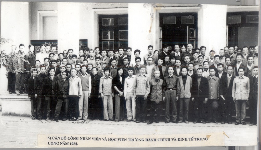 Cán bộ, giảng viên và học viên, năm 1980