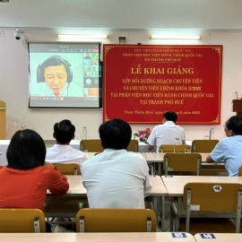 Đ/c Hà Quang Lộc – Đại diện cho các học viên phát biểu tại Lễ khai giảng