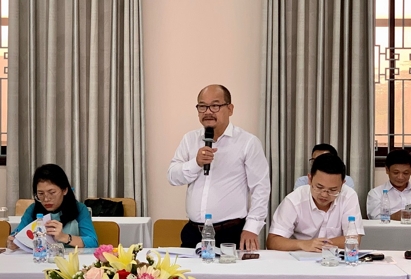 PGS.TS. Trần Xuân Bình – Đại học Khoa học, Đại học Huế  trình bày ý kiến tại điểm cầu Phân viện
