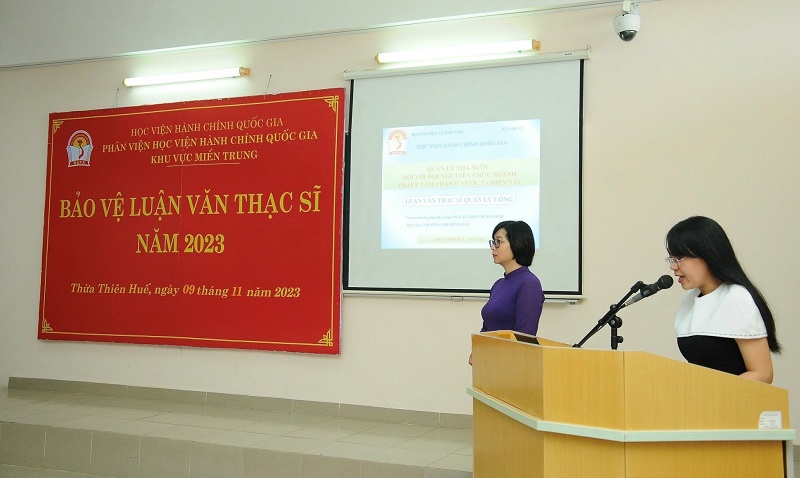 ThS. Phan Huyền Trang, Đại diện Cơ sở đào tạo công bố Quyết định thành lập Hội đồng đánh giá luận văn của các học viên