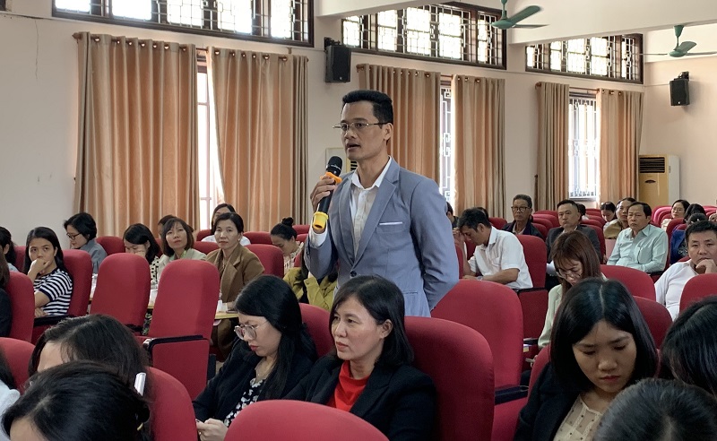 ThS. Nguyễn Thanh Tuấn, Giảng viên, khoa Khoa học liên ngành phát biểu ý kiến tại Hội nghị