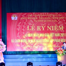 PGS.TS. Nguyễn Hoàng Hiển, Giám đốc Phân hiệu Quảng Nam phát biểu tại Lễ kỷ niệm.