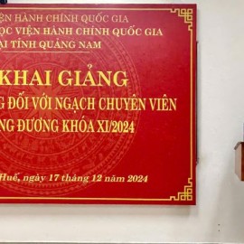 PGS.TS. Nguyễn Hoàng Hiển, Giám đốc Phân hiệu Quảng Nam phát biểu tại Lễ Khai giảng.