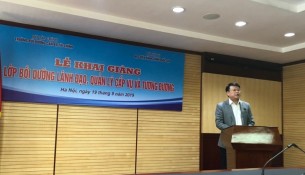 TS. Bùi Huy Tùng - Chánh Văn phòng, Phụ trách điều hành Ban Quan lý bồi dưỡng phát biểu khai giảng khóa học