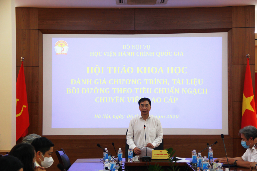 PGS.TS. Lương Thanh Cường, Phó Giám đốc Học viện phát biểu chủ trì hội thảo