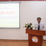 Lễ bế giảng Lớp bồi dưỡng lãnh đạo, quản lý cấp Sở và tương đương khóa 15 năm 2022 tại Phân viện Học viện Hành chính Quốc gia tại Thành phố Hồ Chí Minh