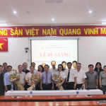 Lễ bế giảng Lớp bồi dưỡng lãnh đạo, quản lý cấp Sở và tương đương khóa 7 năm 2022 tại Phân viện Học viện Hành chính Quốc gia tại Thành phố Hồ Chí Minh