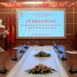 Khai giảng lớp bồi dưỡng ngạch chuyên viên chính và tương đương phối hợp với huyện Ea Kar, tỉnh Đắk Lắk